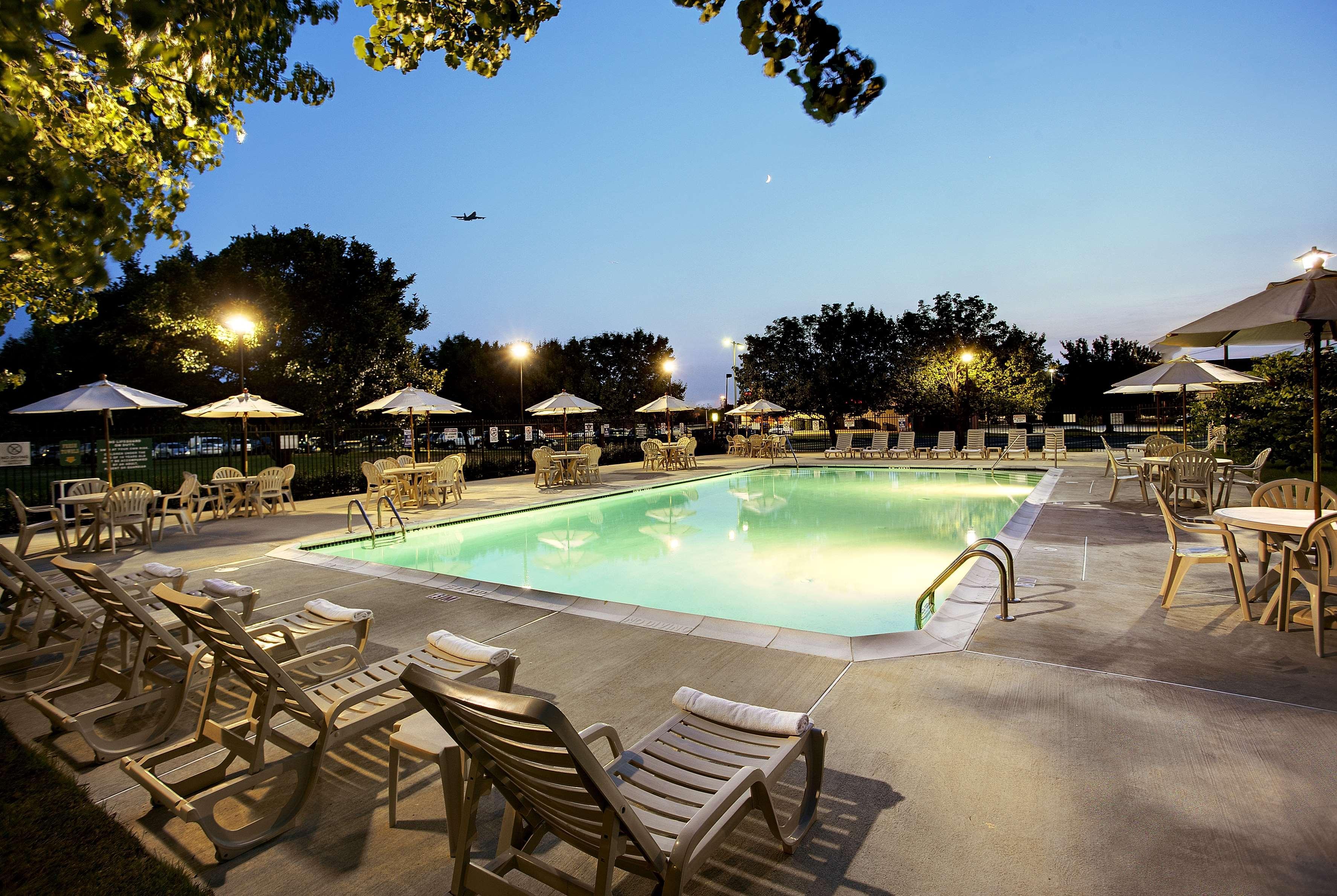 Quality Hotel Essington Εξωτερικό φωτογραφία