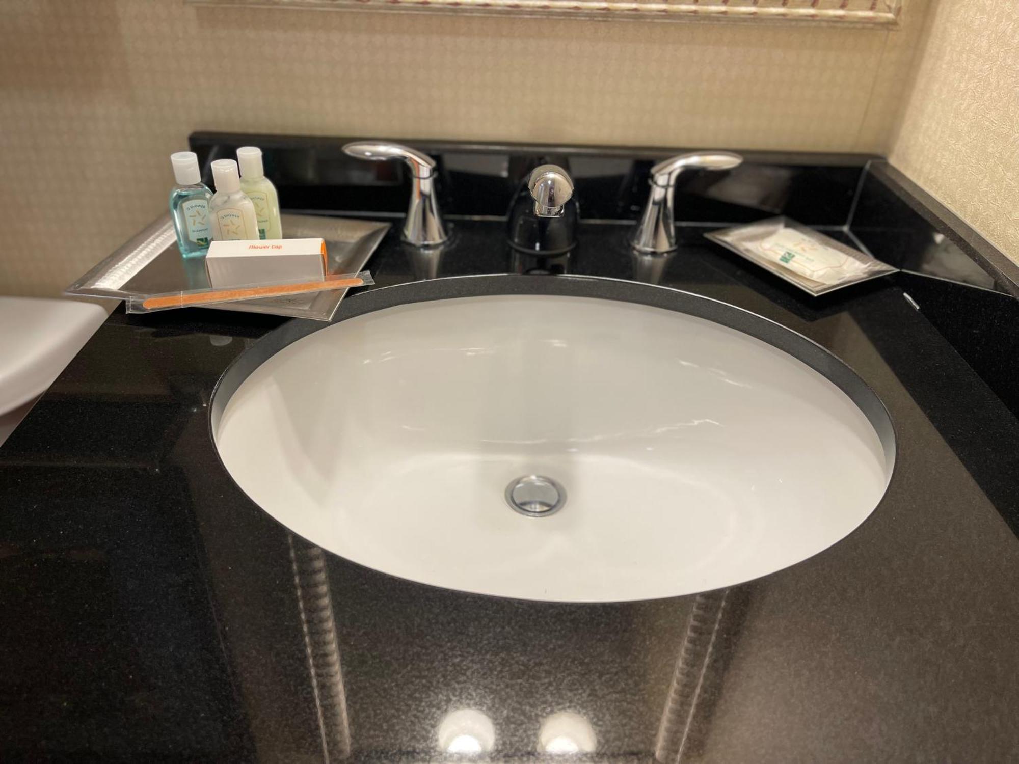 Quality Hotel Essington Εξωτερικό φωτογραφία