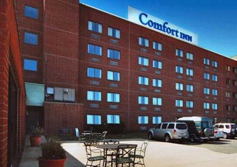 Quality Hotel Essington Εξωτερικό φωτογραφία